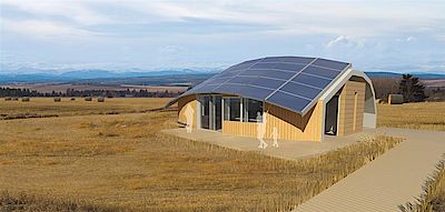 Beim Solar Decathlon 2011 ist das „TRTL-House“ der Universität Calgary mit Fenstern und Fenstertüren aus dem System Trocal InnoNova_70.M5 ausgestattet.