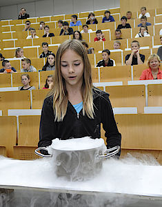 Kindertag der Chemie an der TU Kaiserslautern